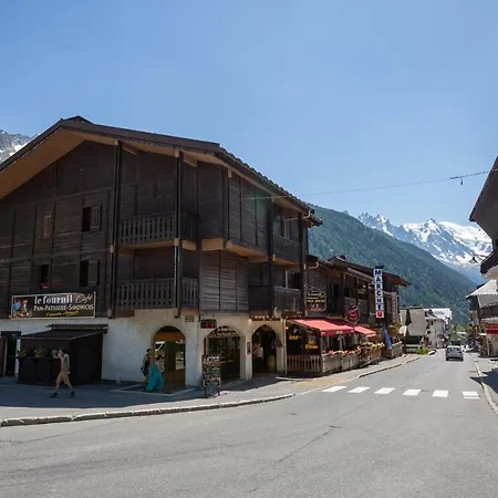 Le Cristal - Mont Blanc 4 - Happy Chamonix